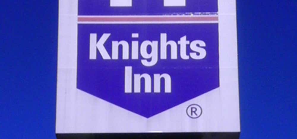 Photo of Knights Inn - Hwy 66 West Gallup, NM