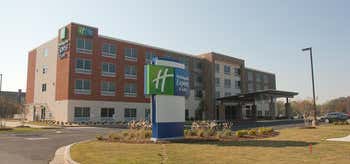 Photo of Holiday Inn Express & Suites Decatur, an IHG Hotel