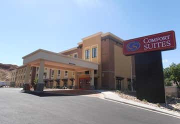 Photo of Comfort Suites Moab