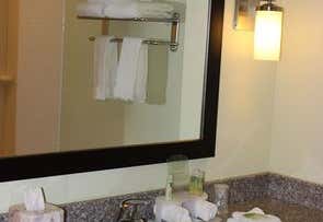 Photo of Holiday Inn Express & Suites Lebanon, Virginia