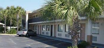 Photo of Holiday Lodge And Suites - Fort Walton Beach