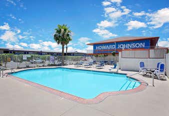 Photo of Howard Johnson on East Tropicana, Las Vegas Near the Strip