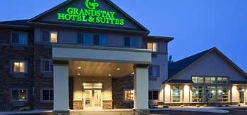 Photo of Grandstay Hotel And Suites Chisago