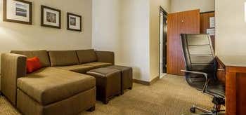 Photo of Comfort Suites Redding