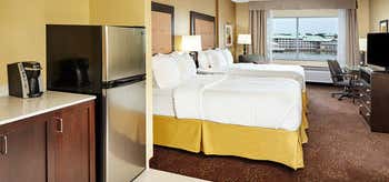 Photo of Holiday Inn Express & Suites Sandusky, an IHG Hotel