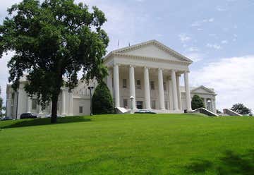 Photo of Virginia Capitol Building