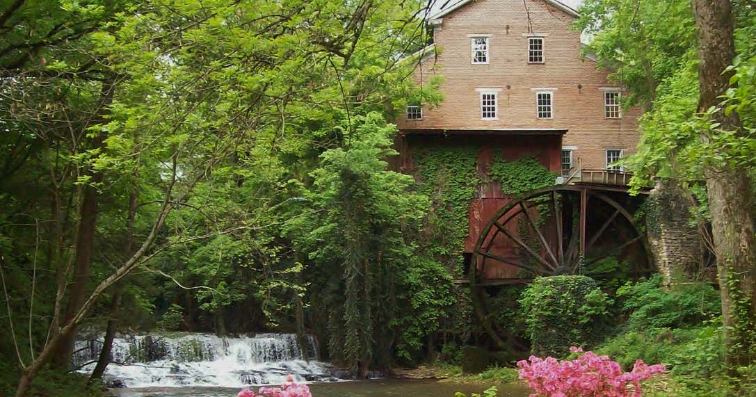 Falls Mill, Tennessee Roadtrippers