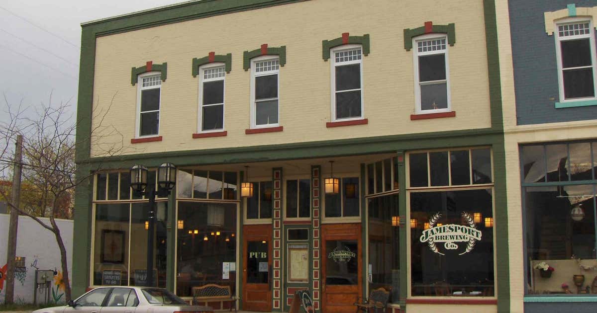 Jamesport Brewing Company, Ludington Roadtrippers