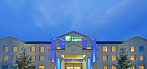 Photo of Holiday Inn Express & Suites Reading Airport, an IHG Hotel