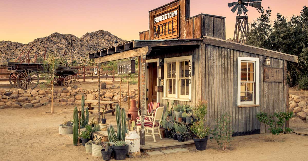Pioneertown Motel, Yucca Valley Roadtrippers
