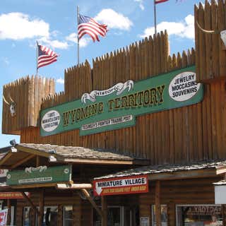 Tecumseh's Trading Post & Old West Miniature Village & Museum