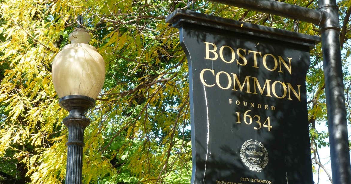 Boston Common Visitor Center, Boston Roadtrippers