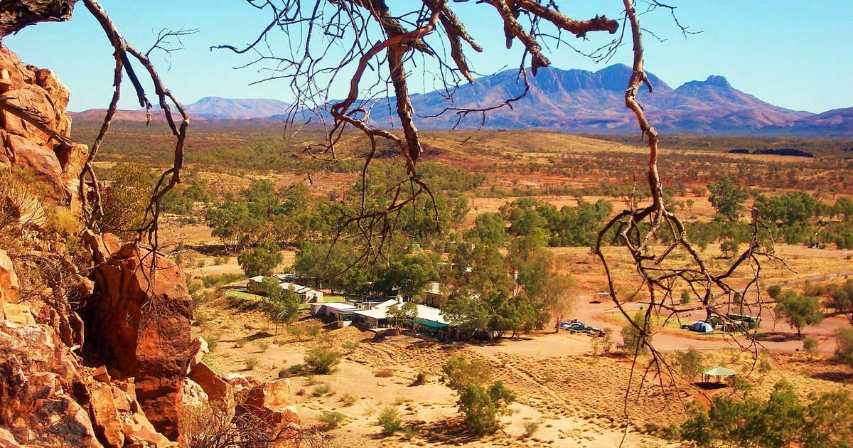 Glen Helen Homestead Lodge, Alice Springs Roadtrippers