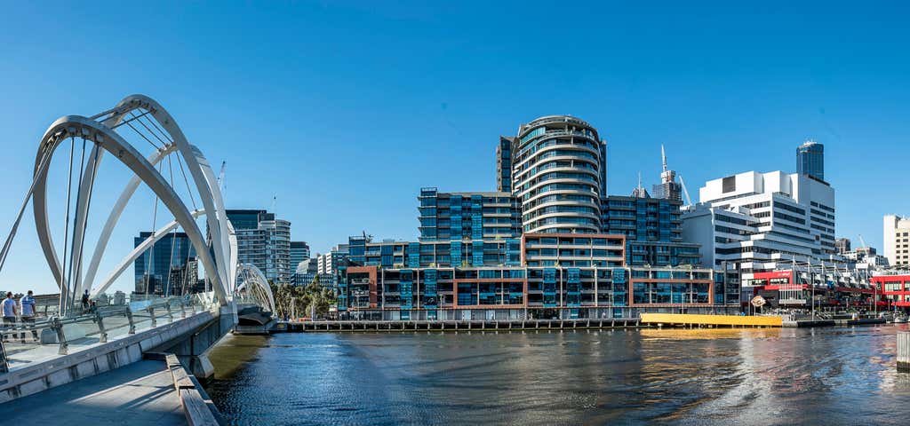 Photo of Waterfront Apartments Melbourne