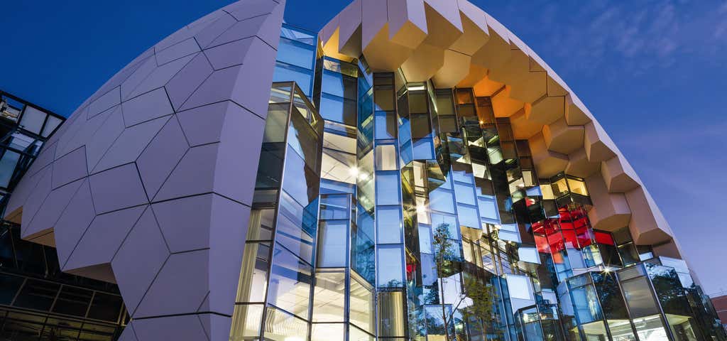 Photo of Geelong Library and Heritage Centre