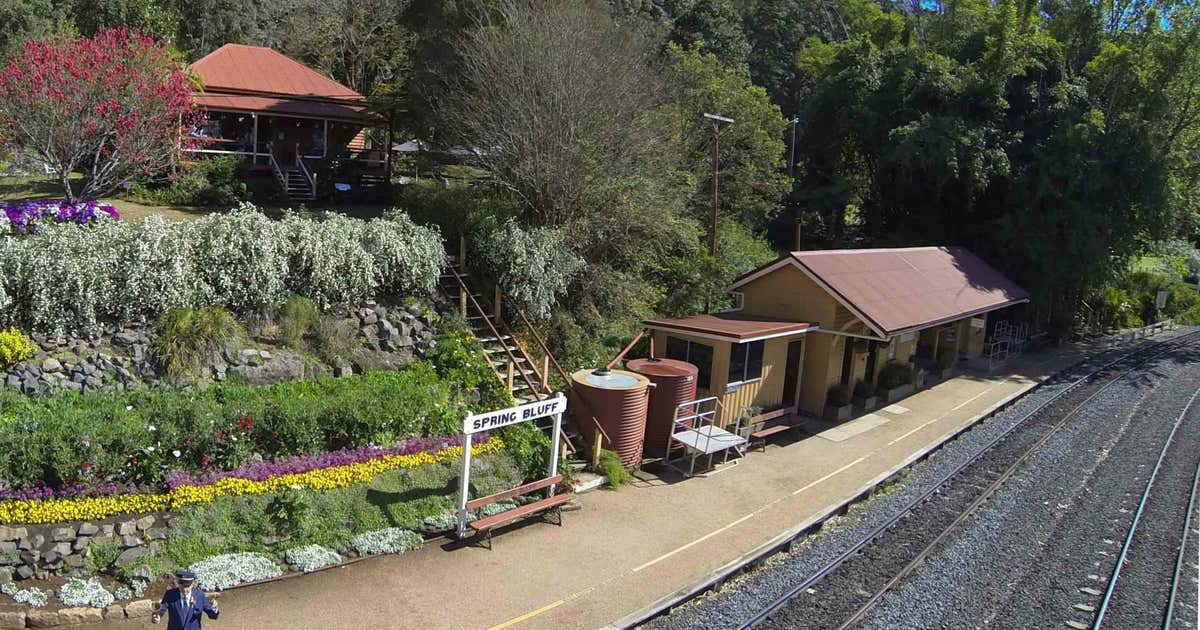 Spring Bluff Railway Station, Queensland Roadtrippers