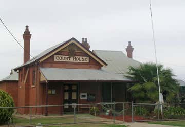 Photo of Whitton Courthouse and Historical Museum