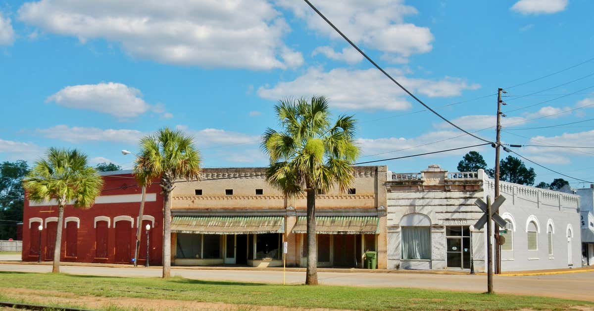 Shellman Historic District, Roadtrippers