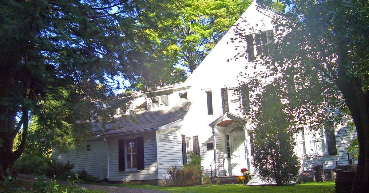 Edna St. Vincent Millay House & Gardens (Steepletop), Austerlitz