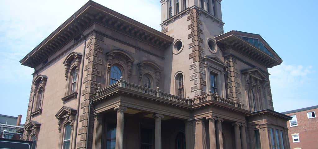 Photo of Victoria Mansion