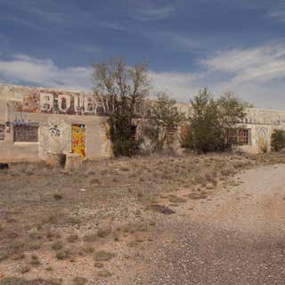 Bowlin's Old Crater Trading Post