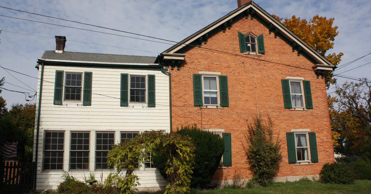 Spinner House, Quakertown Roadtrippers