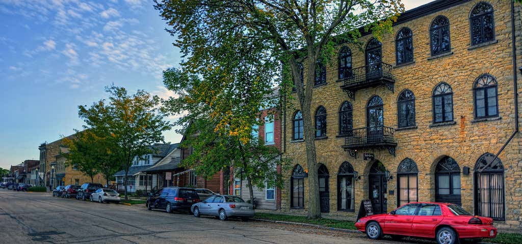 Photo of Front Street (River Park Drive) Historic District