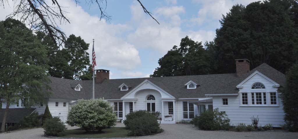 Photo of Norfolk Country Club House