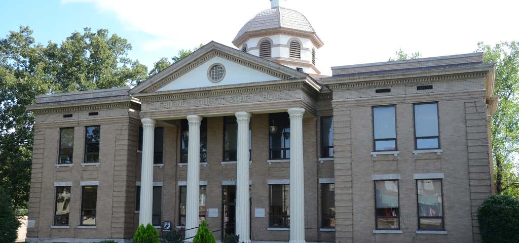 Photo of Cleburne County Courthouse