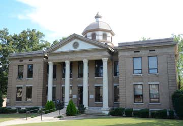 Photo of Cleburne County Courthouse