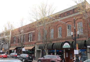 Photo of East Markham Street Historic District