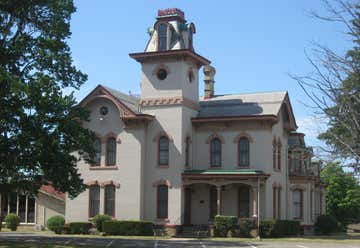 Photo of John Badlam Howe Mansion