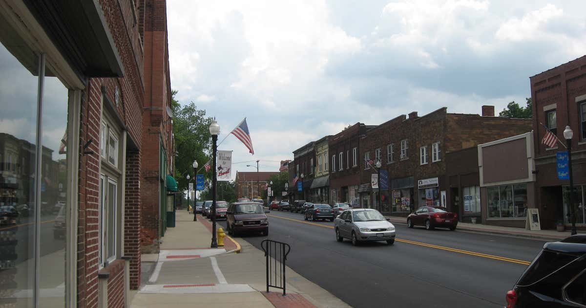 Lowell Commercial Historic District, Lowell Roadtrippers