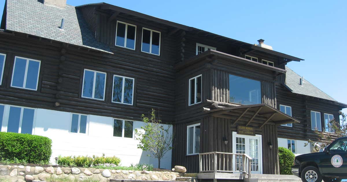 Dune Acres Clubhouse, Dune Acres Roadtrippers