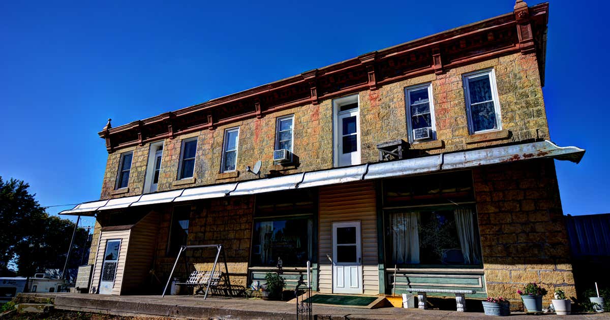 Kegler Gonner Store and Post Office, Springbrook Roadtrippers