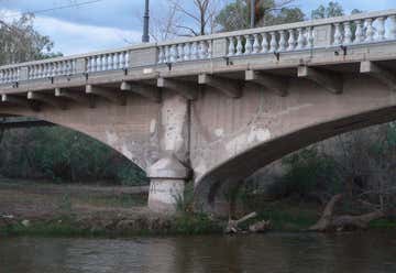 Photo of Winkelman Bridge