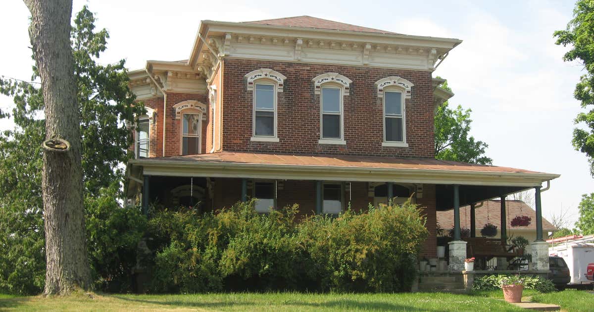 Dr. Christopher Souder House, Larwill Roadtrippers