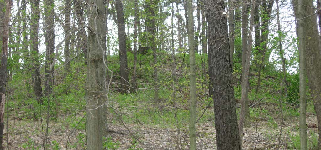 Photo of Raleigh Mound