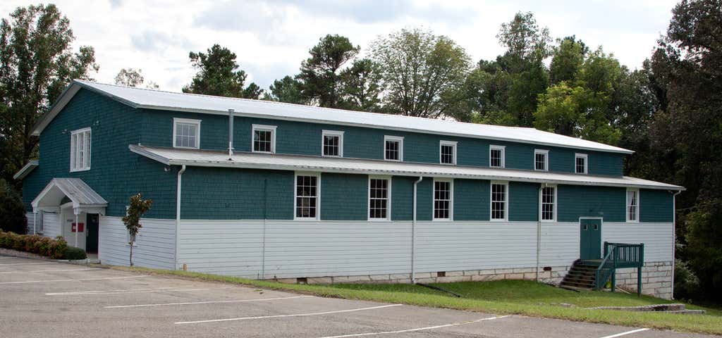 Photo of Tate Gymnasium