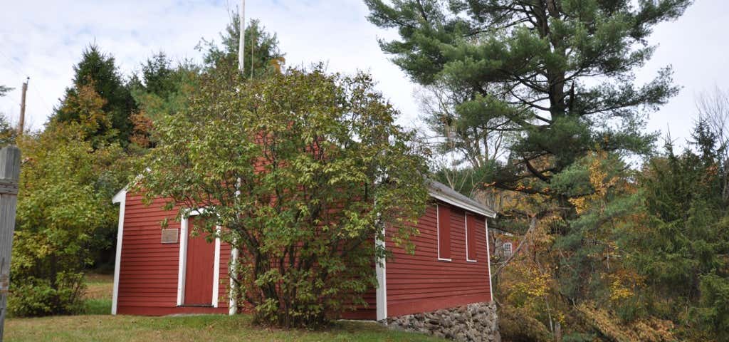 Photo of Little Red School House 1835 District No. 7