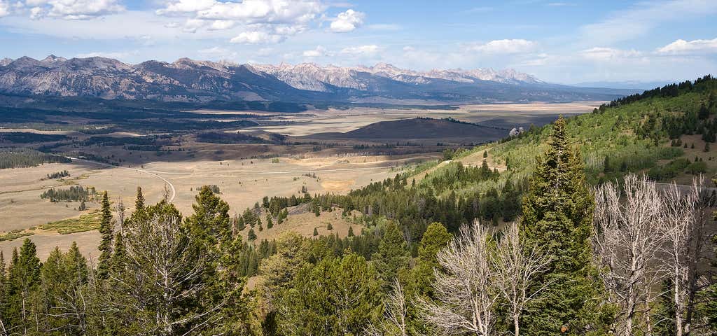 Photo of Sawtooth Valley