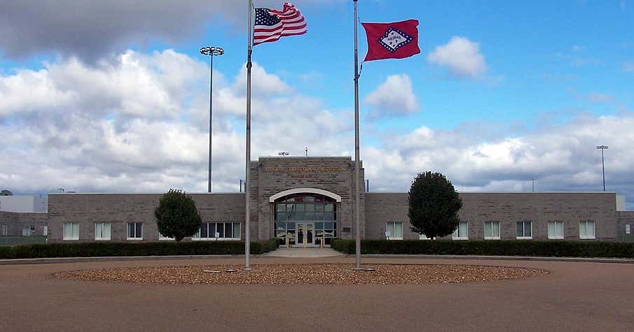 Federal Correctional Institution, Forrest City | Roadtrippers
