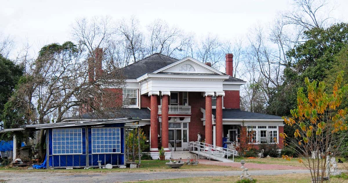 James W. Hamer House, Dillon Roadtrippers
