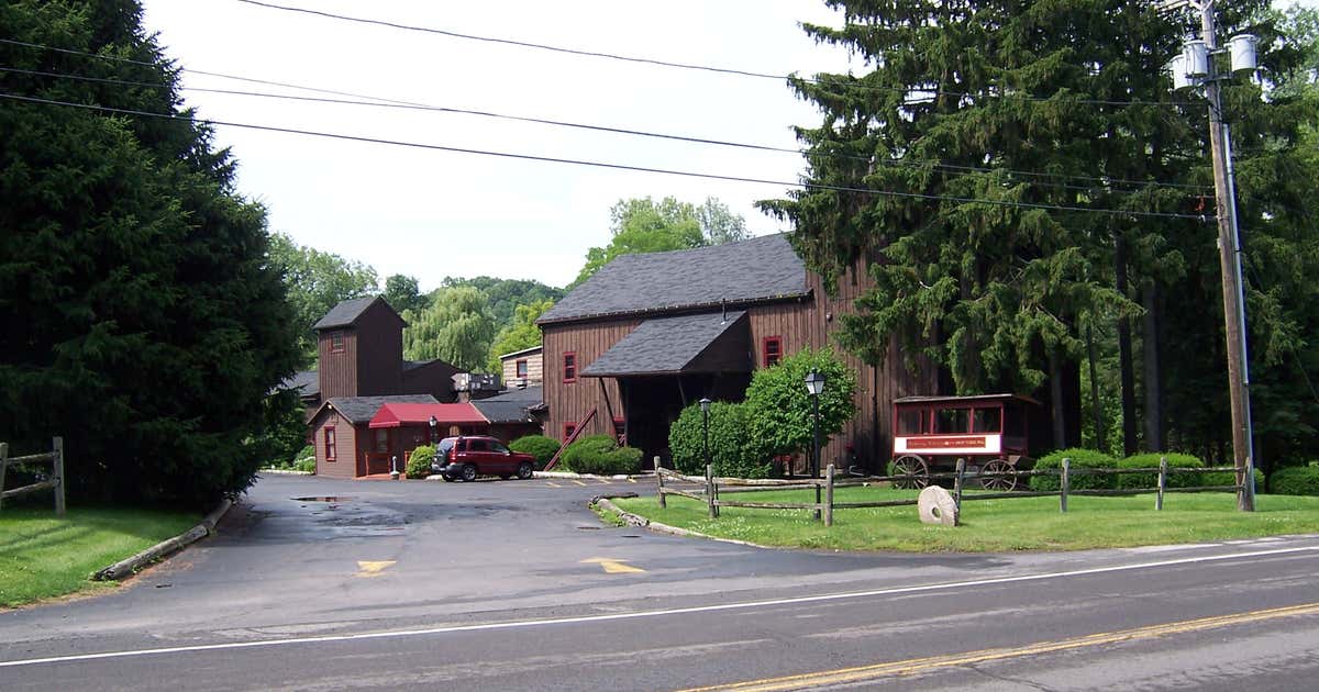 Daisy Flour Mill, Rochester Roadtrippers