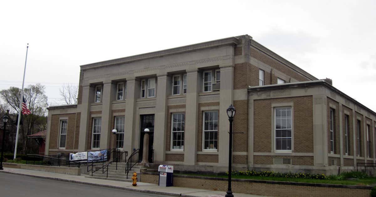 US Post OfficeWellsville, New York Roadtrippers