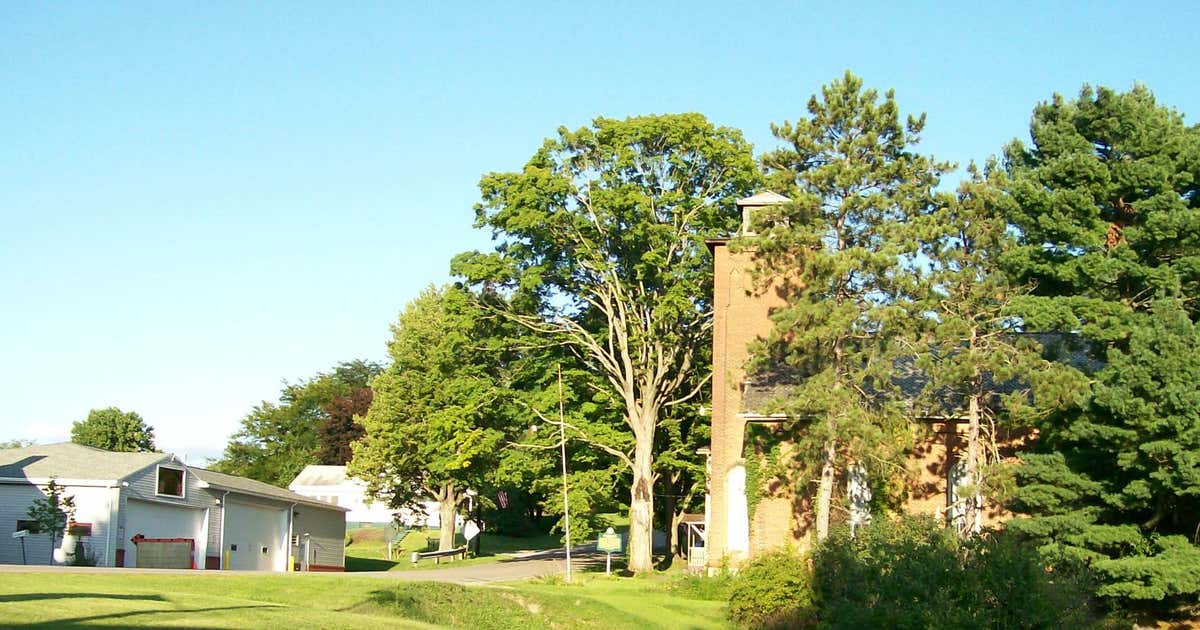 Deersville Historic District, Deersville Roadtrippers