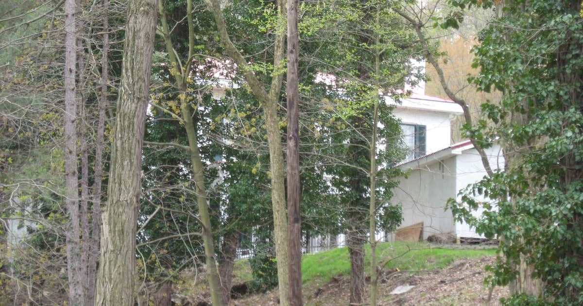 Gen. I.H. Duval Mansion, Wellsburg Roadtrippers