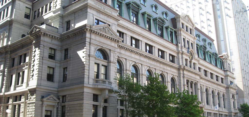 Photo of John Adams Courthouse
