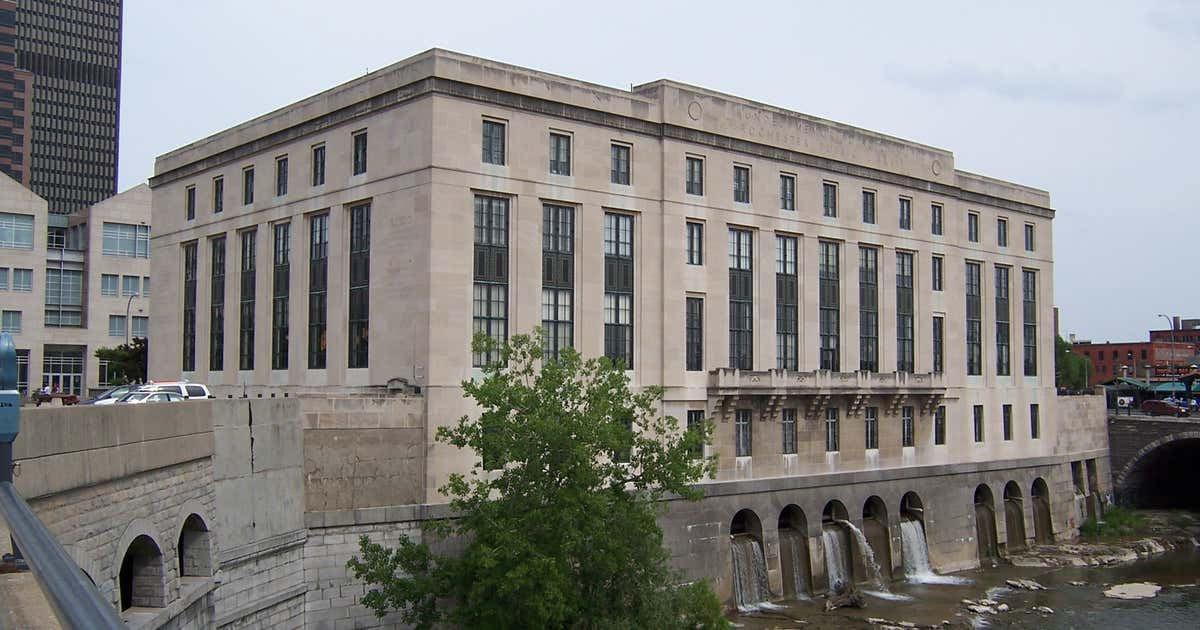 Rundel Memorial Building, Rochester Roadtrippers