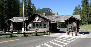 Northeast Entrance Station, Silver Gate | Roadtrippers